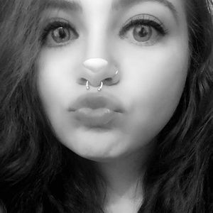 Meet your Posher, Raven